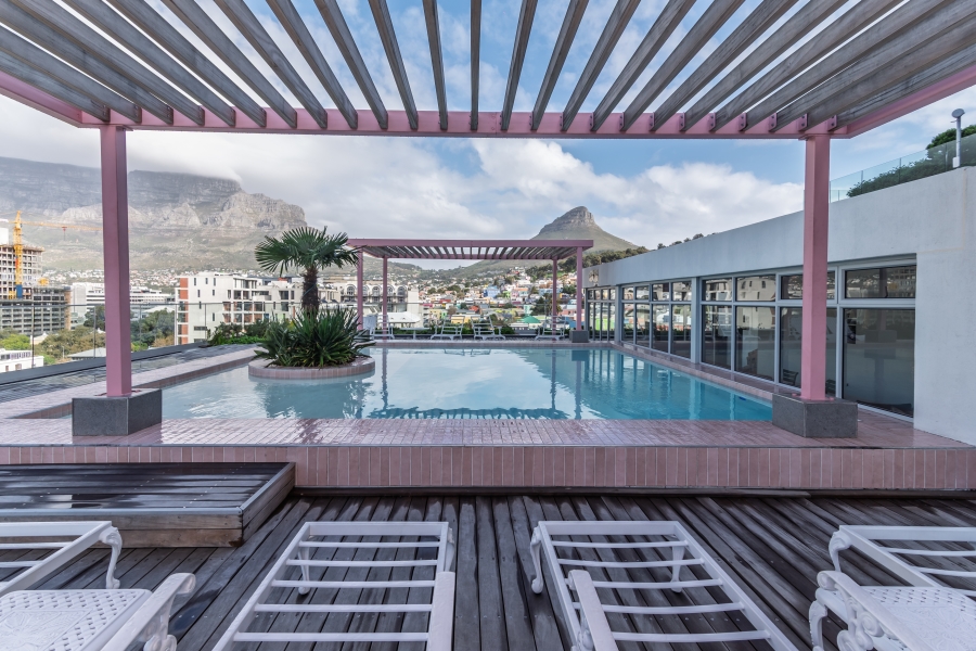 2 Bedroom Property for Sale in Cape Town City Centre Western Cape
